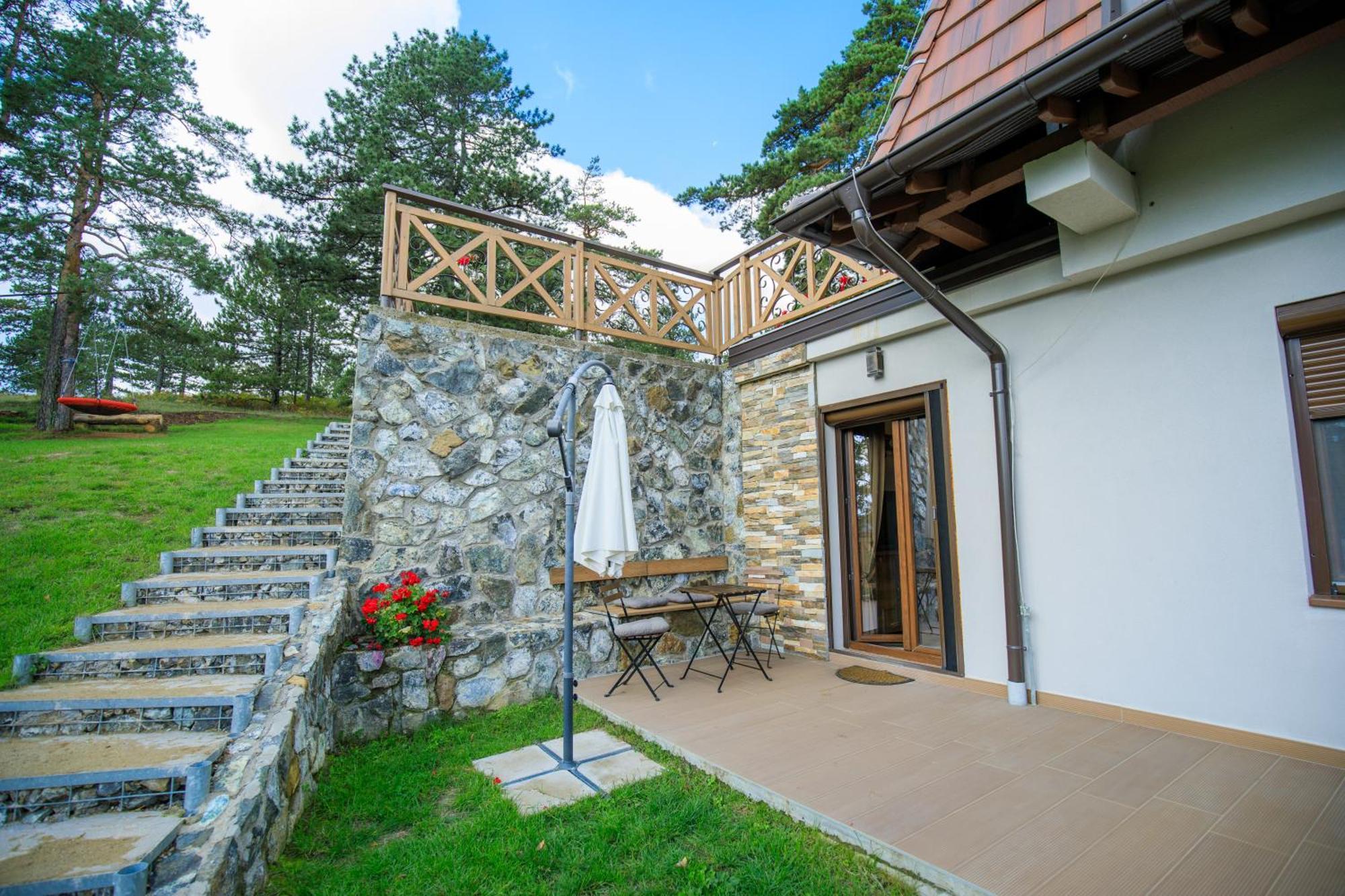 Katun Apartmani & Spa Divcibare Ngoại thất bức ảnh